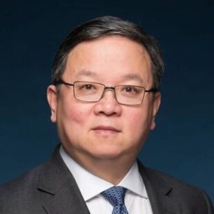 Yike Guo headshot
